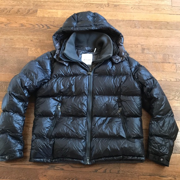 ❌SOLD❌ Moncler Zin Hooded Quilted Down Jacket - Picture 2 of 8